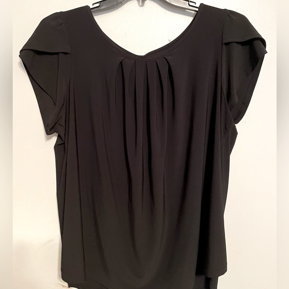 Black Pleated Front Cap Sleeve Blouse - Picture 1 of 2